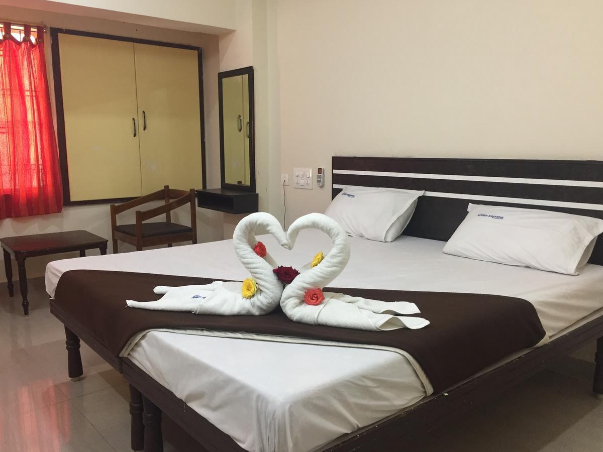 Hotel Nithin Krishna Tirupati Ngoại thất bức ảnh
